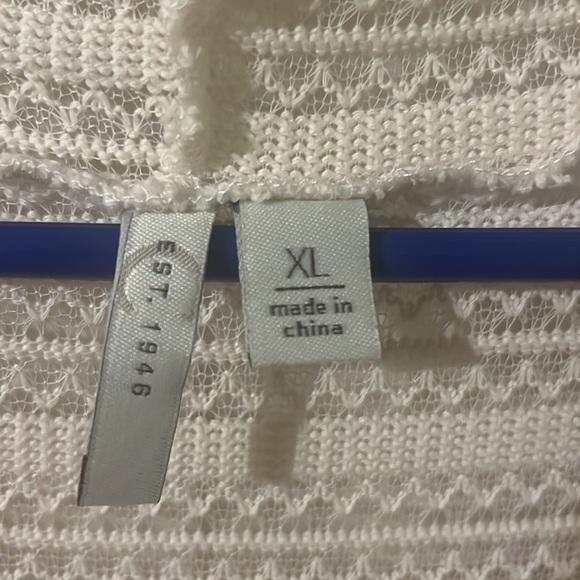 Sleeveless cream fringe cover up! New without tags - Picture 2 of 4